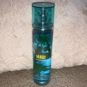Bath&body works “Maui hibiscus beach” mist